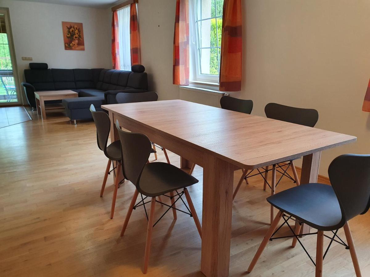 Apartmany Srni U Hlinska Hlinsko Exterior foto